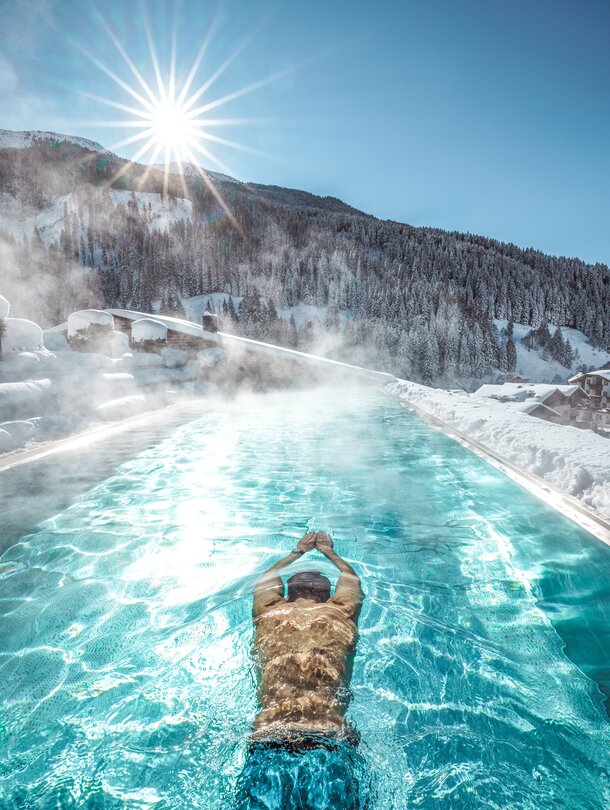 hotel mit outdoor pool tuxerhof